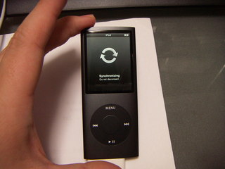 iPod nano 同期中